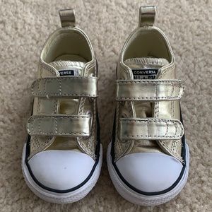 Gold converse toddler girl sneakers